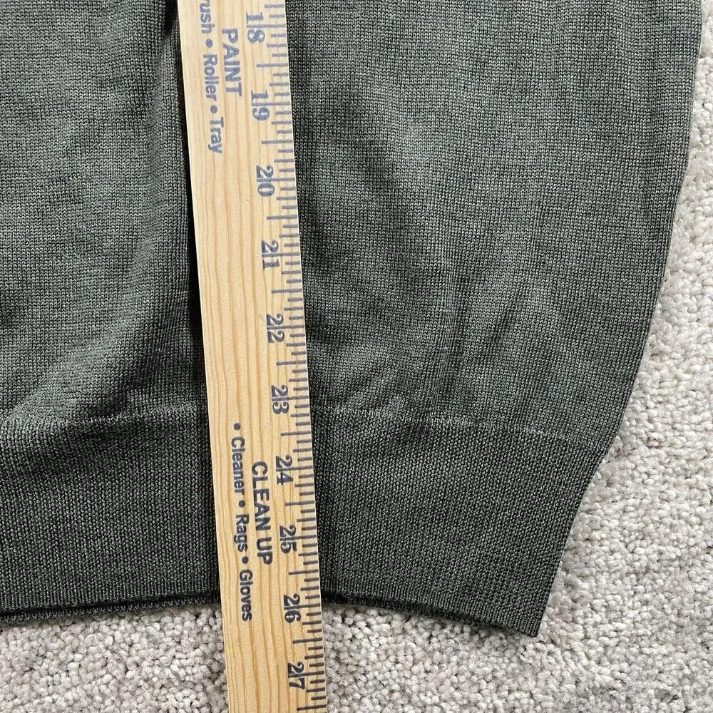 Vintage Alan Paine Men’s V-Neck Sweater Vest Gray Merino Wool UK 46 EUR 54 US XL